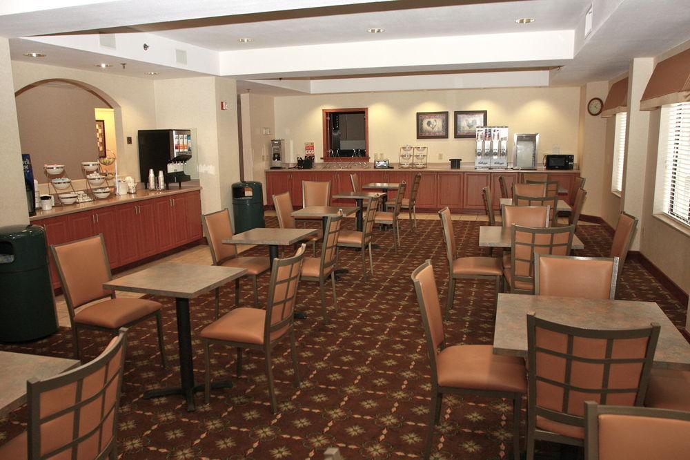 Four Points By Sheraton Charlotte - Lake Norman Huntersville Exterior photo