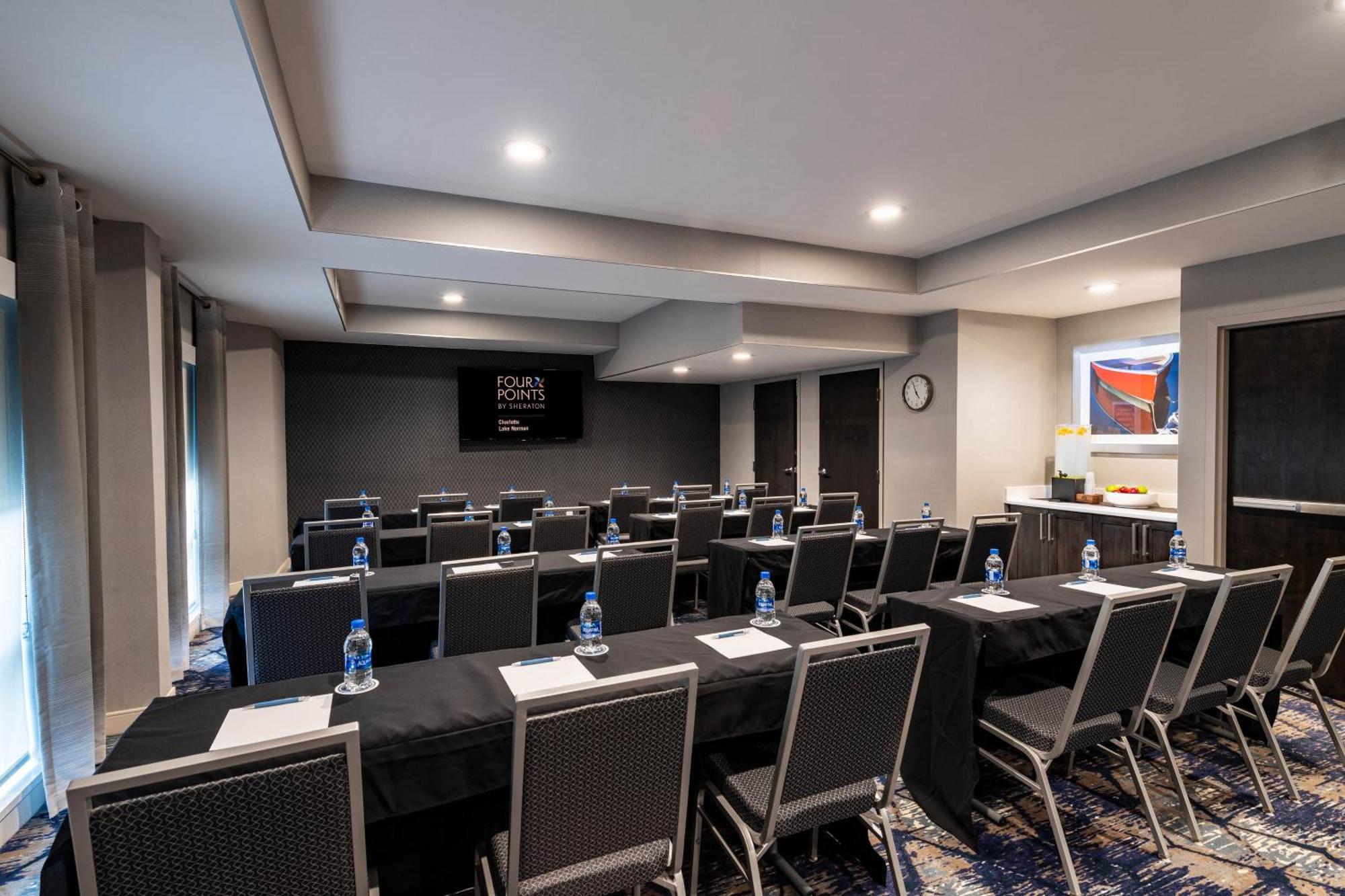 Four Points By Sheraton Charlotte - Lake Norman Huntersville Business photo
